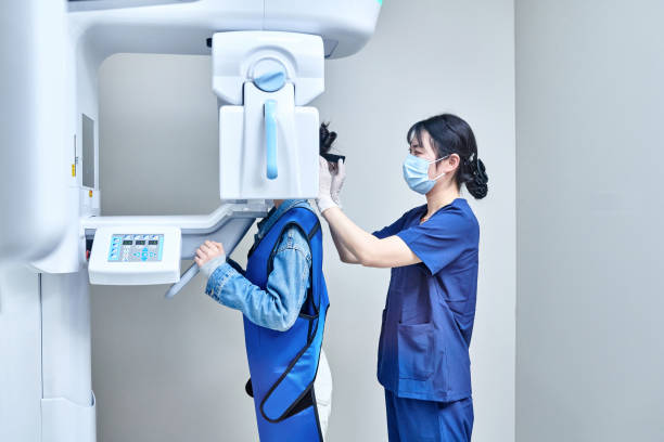 Best Orthodontic Emergency Dentist in Ferry Pass, FL